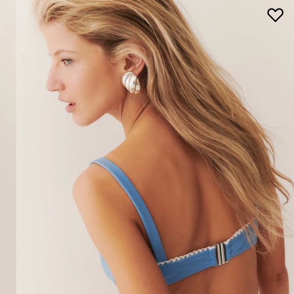 NWT Reformation Maldives Bikini Top Azure - Picture 3 of 14